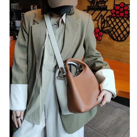 牛革バイカラーbag