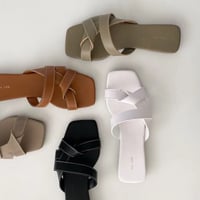 Minimal Cross Strap Flat Sandals