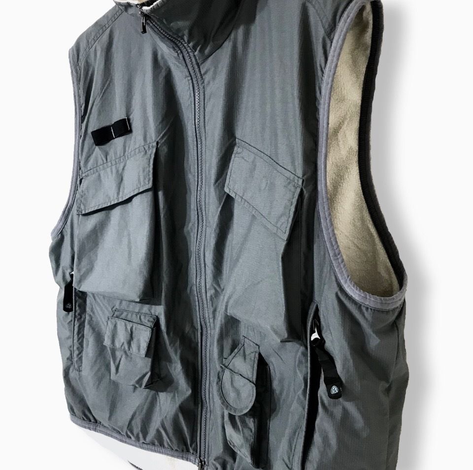 NIKE ACG