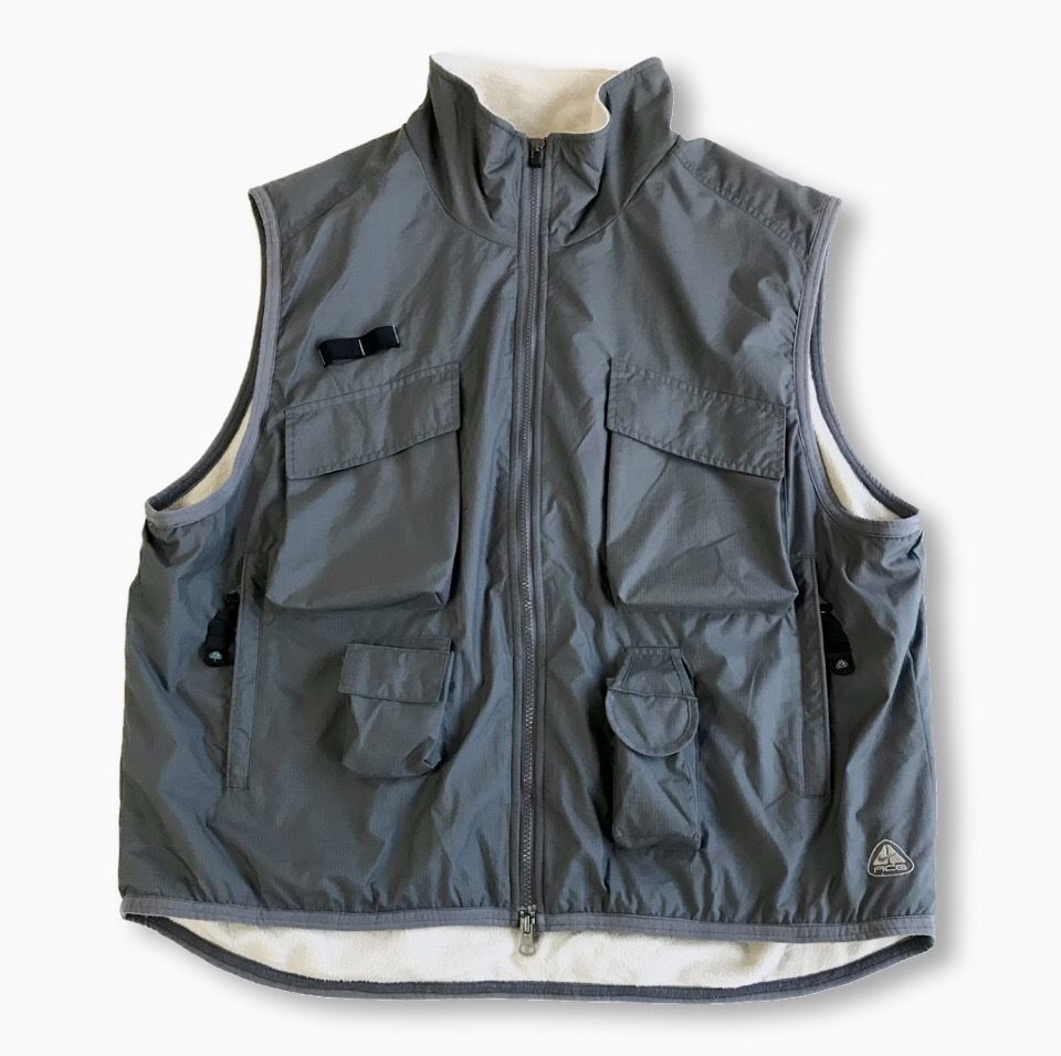 NIKE ACG
