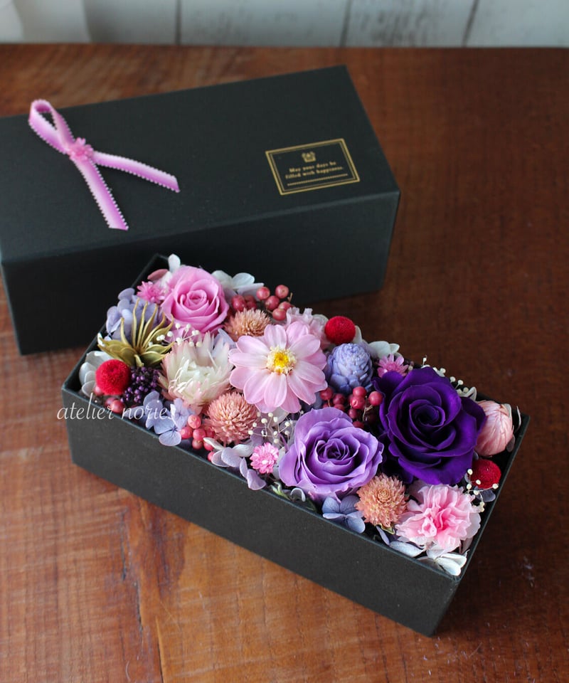 ルネ プリザーブドフラワーのボックスフラワー 母の日やお誕生日の