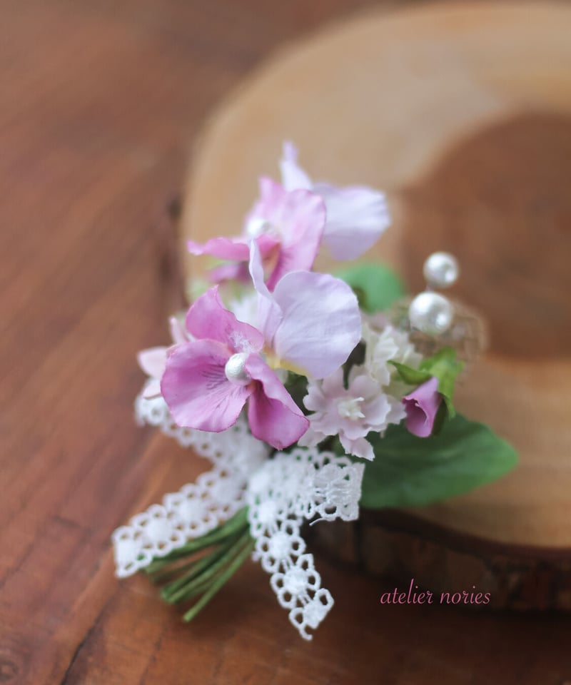 ジョゼット パンジーのコサージュ 卒業式や入学式に | アトリエ