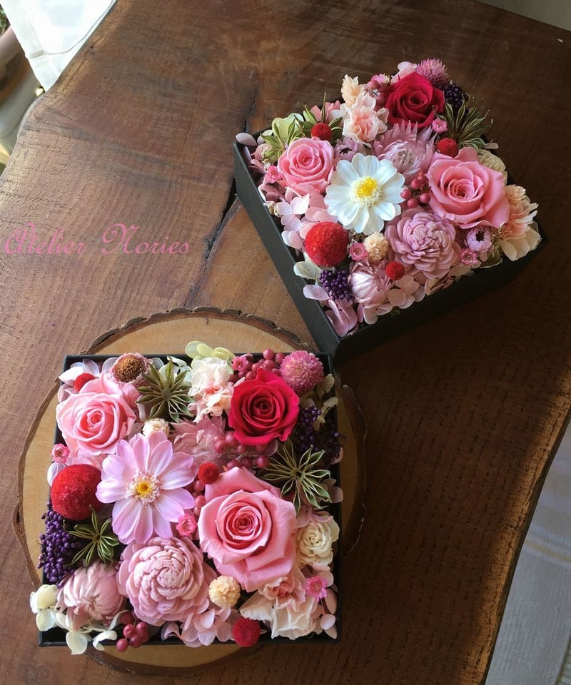 ジョアンナ ピンク プリザーブドフラワーのボックスフラワー（L