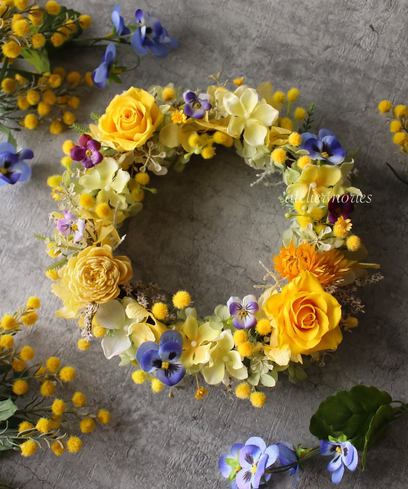 Viola ビオラ ミモザとビオラの元気の出る黄色いリース（M）母の日やお