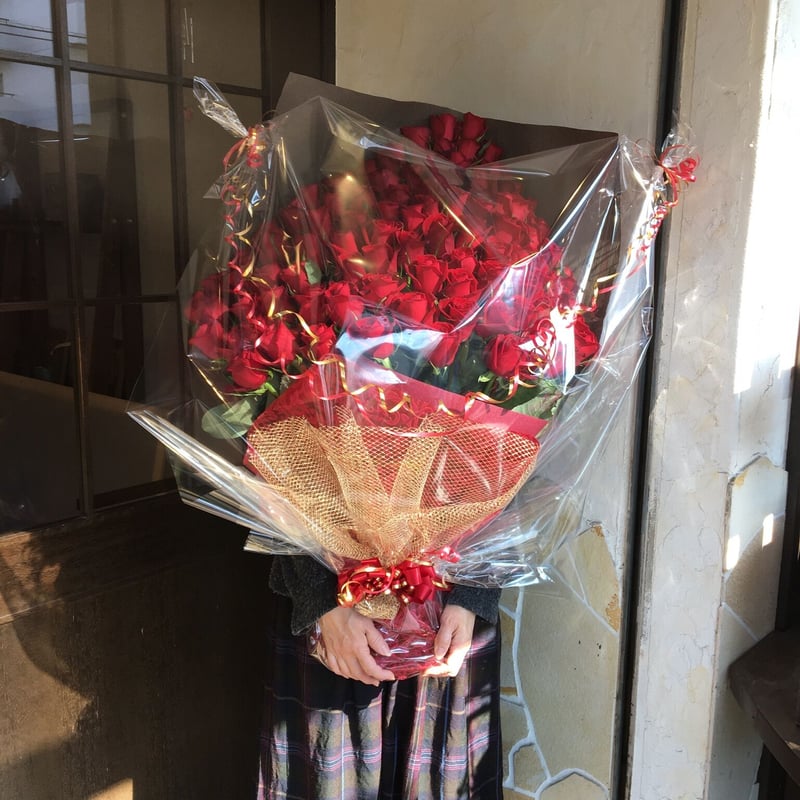 ロシアの紅い薔薇専用 真紅の薔薇108本 | 花fusa - オンラインストア