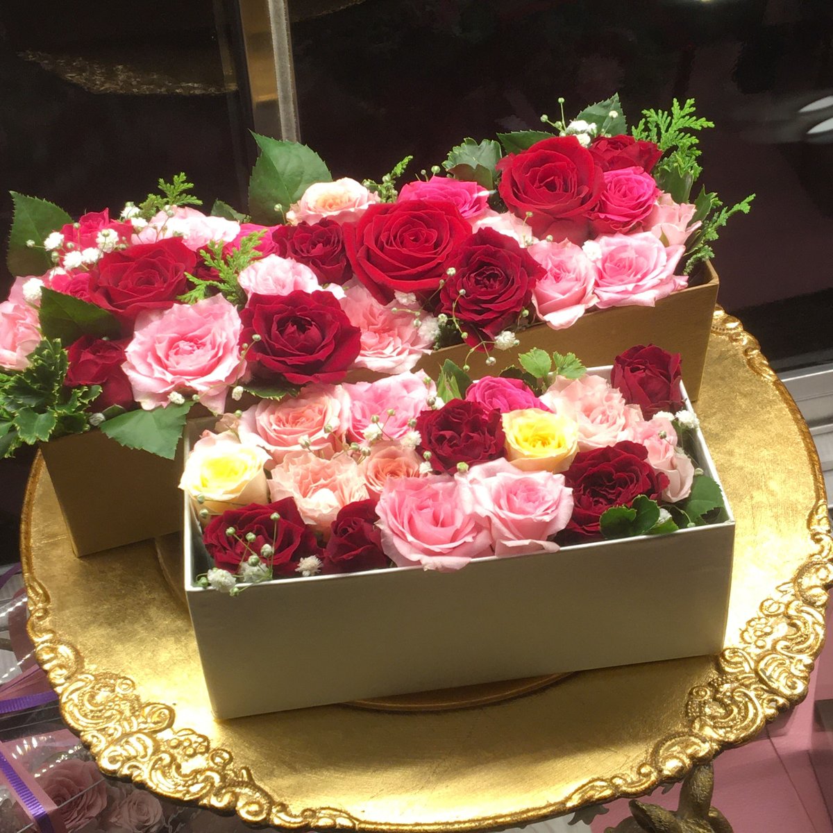 フラワーケーキ BOX スクエアー Sサイズ | 花fusa - オンライン フラワーケーキ BOX スクエアー Sサイズ | 花fusa - オンライン