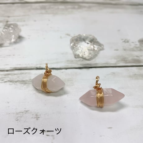 ［ペンダント］k18gp ころんと可愛いダブルポイント
