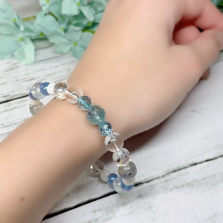 静謐な癒しの湖ブレスレット　内径約16cm