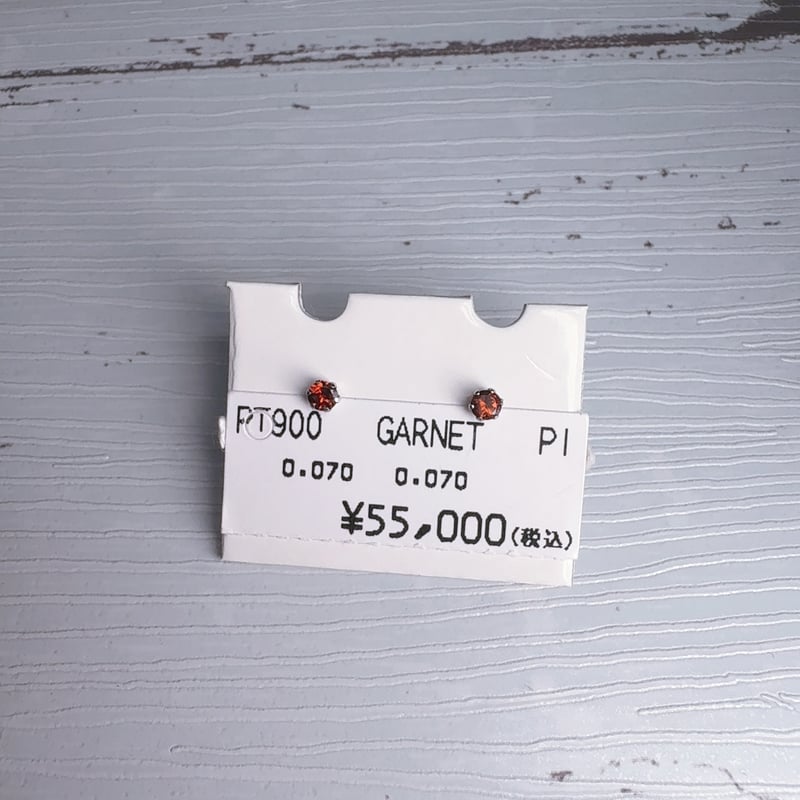 ピアス］工房応援企画 PT900 ガーネット ピアス | pundarika