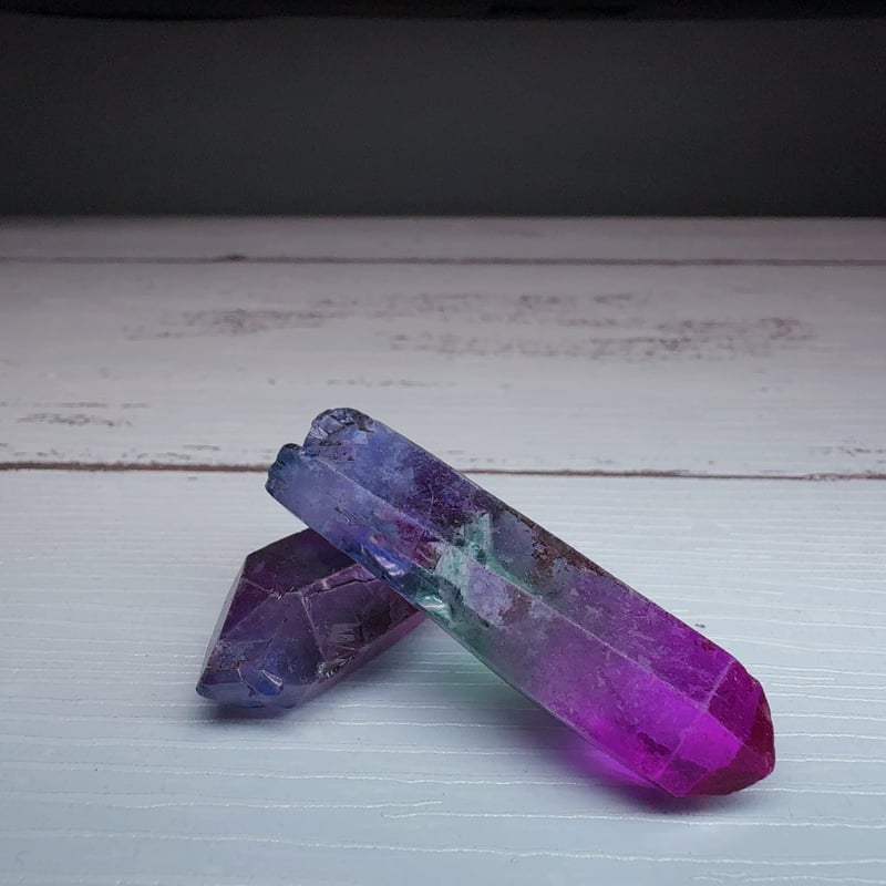 琥珀】エンジェルオーラクォーツのきつねさん形オルゴナイト☆他