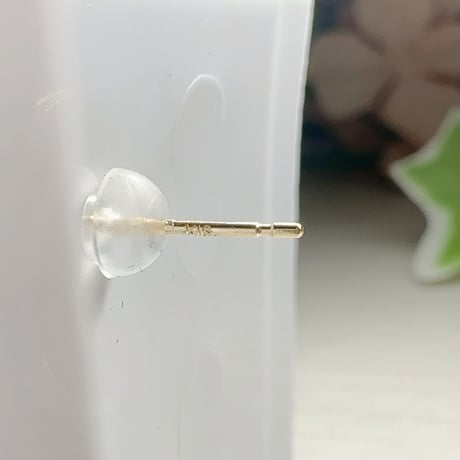 ［ピアス］18金 情熱と自己成長を呼び覚ます魔法の石　アヤナスピネルピアス 計0.2ct