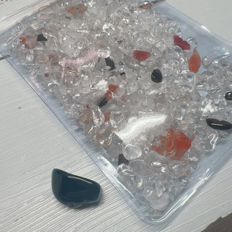 【モリオン　ミニタンブル付き！】虹色ラメ&太陽の光 闇の守護 オリジナルブレンドさざれ