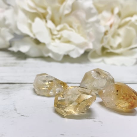 高品質 シトリン ペアーカット♡♡No.2573 高品質 シトリン ペアーカット♡♡No.2573 hito ga hana | no3