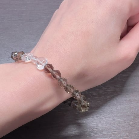 スターカットスモーキークォーツ＆ハート水晶リボンブレスレット 6mm 内径16cm