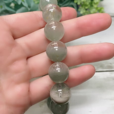 【成長・平和・直感】グリーン千層ガーデンクォーツ　14.7mm A