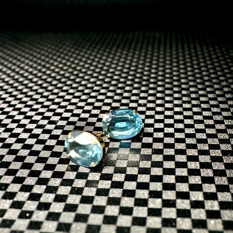 ［ピアス］K18金　ティールカイヤナイト3.0ct