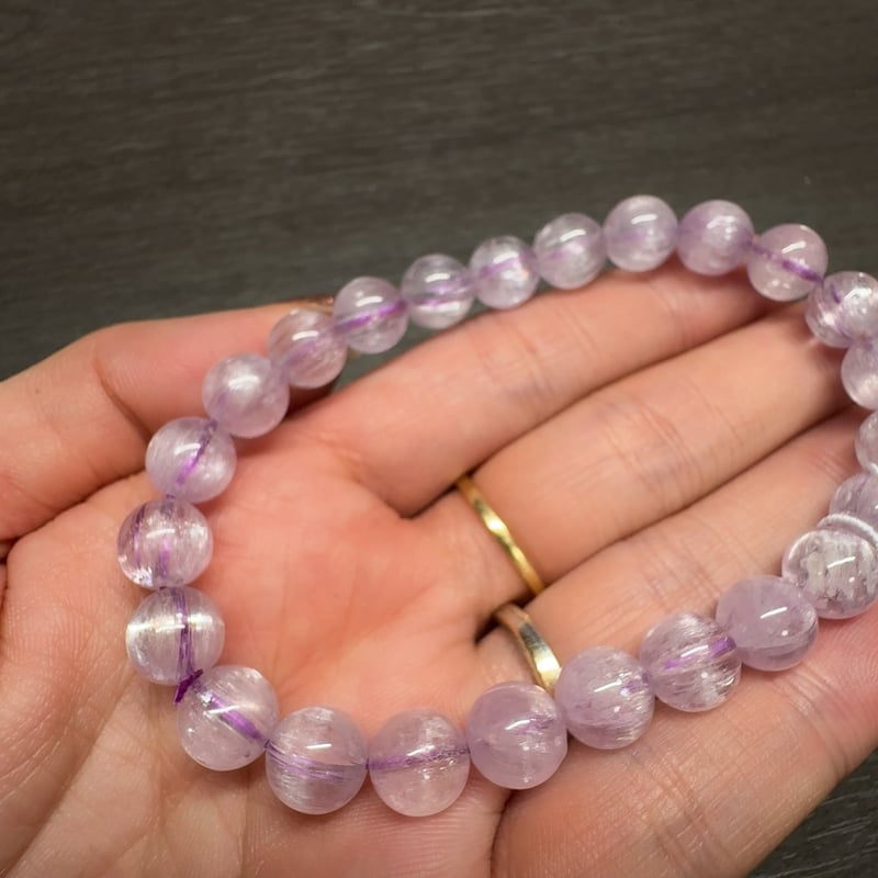 虹入りキャッツアイクンツァイト8.3mm ファイナルグレード | pundarika