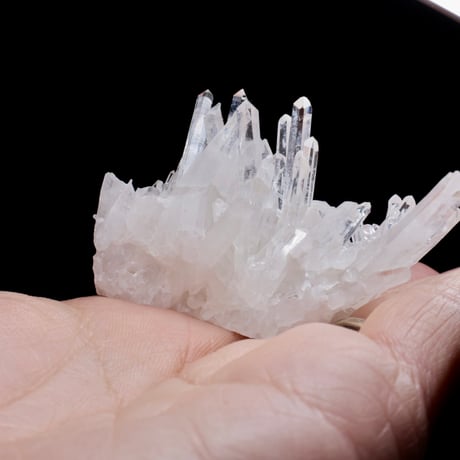［クラスター］  水晶　27.8g　ハイクオリティ　虹入り