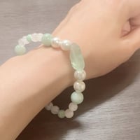 穏やかな優しさ パステルミントのグリーンインカローズブレス