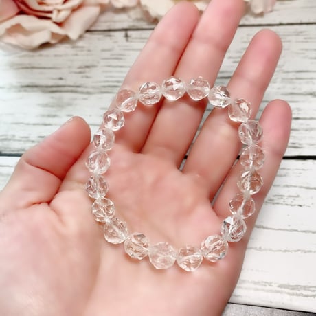 【宝石質】聖なる光の守護　スターカットホワイトトパーズ　7.7-8mm 内径約16cm