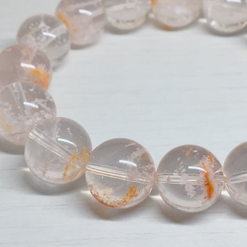 愛情と直感を育むサポート セリサイトインローズクォーツ（ピンク