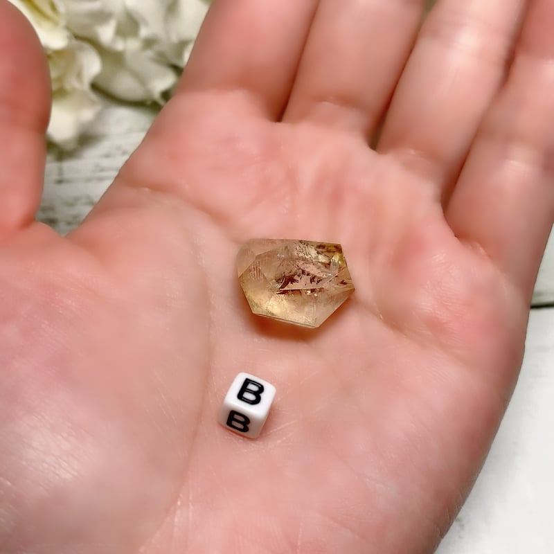 ★ひよこくん様★ 非加熱シトリン　カコクセナイト入り　ブレスレット ☆ひよこくん様☆ 非加熱シトリン カコクセナイト入り ブレスレット