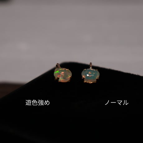 ［ペンダント］K18オパールラウンド 4mm 0.1ct