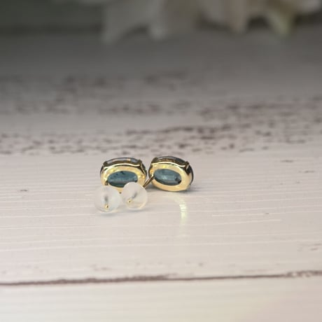 ［ピアス］K18金　ティールカイヤナイト3.0ct