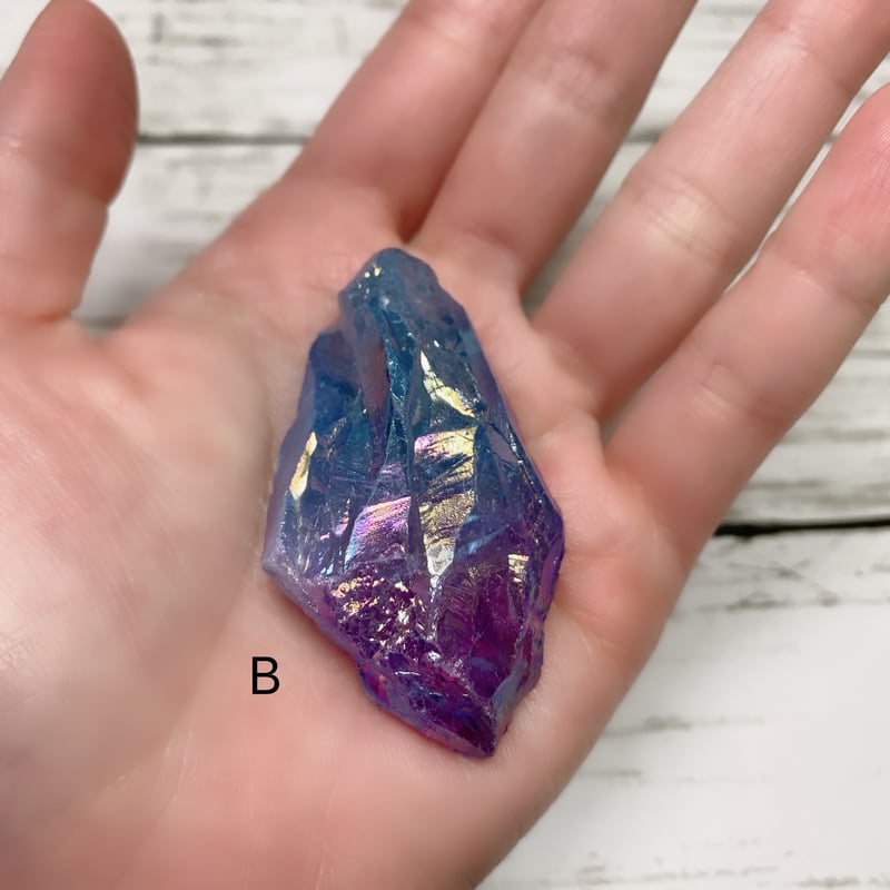 あ〜きゃん♬様 オーロラパープルブルーフローライト 大きめハート