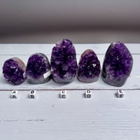 【クラスター】ウルグアイ産アメジスト　卵形