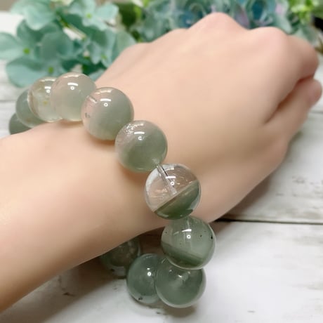 【成長・平和・直感】グリーン千層ガーデンクォーツ　14.7mm A