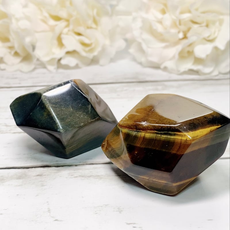 ポリッシュ】縞模様の幸運石 神秘の猫目効果！仕事運と金運を