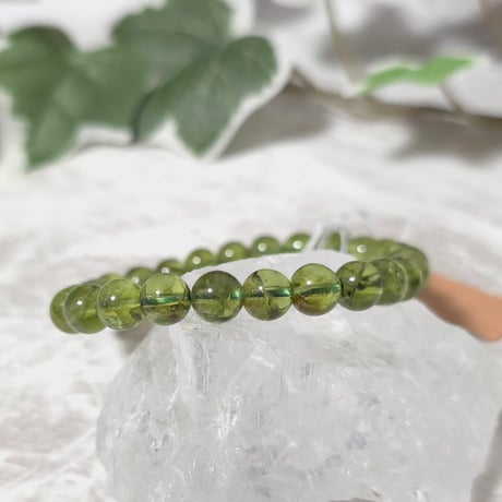 ［ブレスレット］［一点もの］ペリドット｜明るい黄緑の透明感｜7.4mm 内径16.5cm