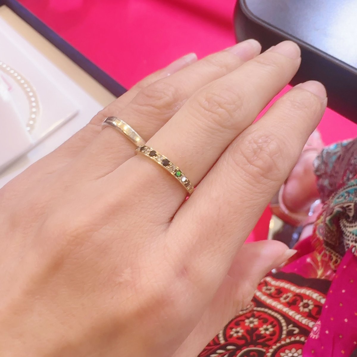 リング］【工房応援企画】K18 ブラック&ホワイトダイヤモンド コンビ