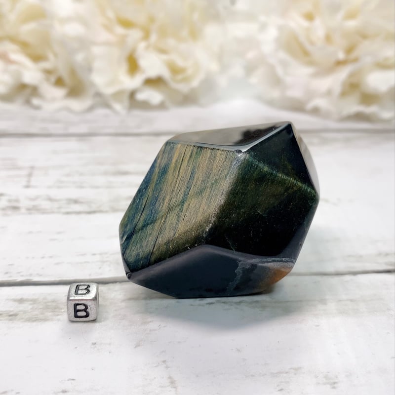 天然ゼブラタイガーアイ丸玉　虎目石　台付　金運　仕事運 天然ゼブラタイガーアイ丸玉 虎目石 台付 金運 仕事運 天然