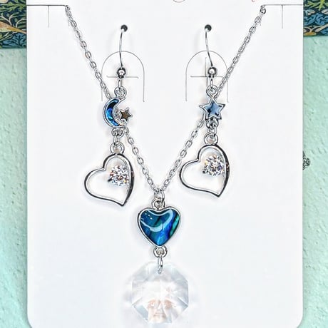 ピアス・イヤリング＆ネックレスセット