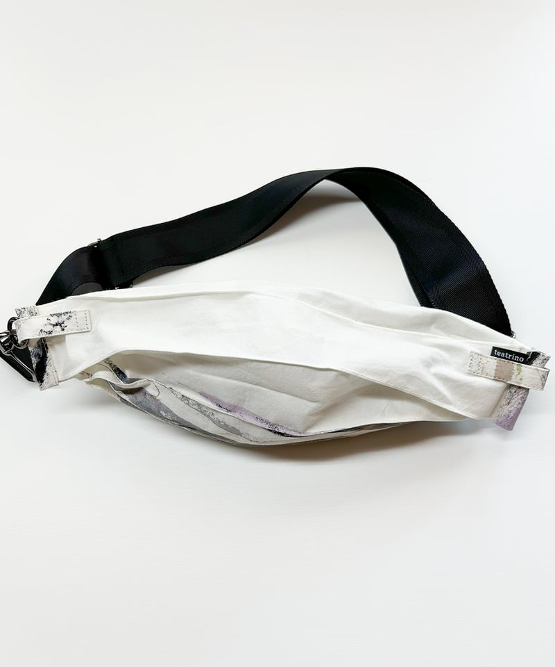 ORIYATO 】ボディバッグ 