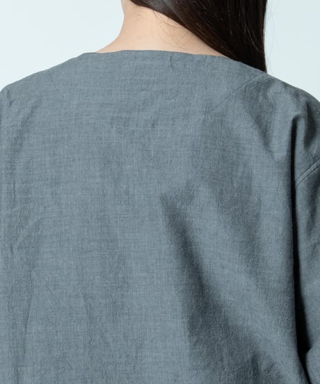 《パジャマ》ボタニカルコードレーン Vネック ( タチアオイ )〈 premium sleepwear 〉
