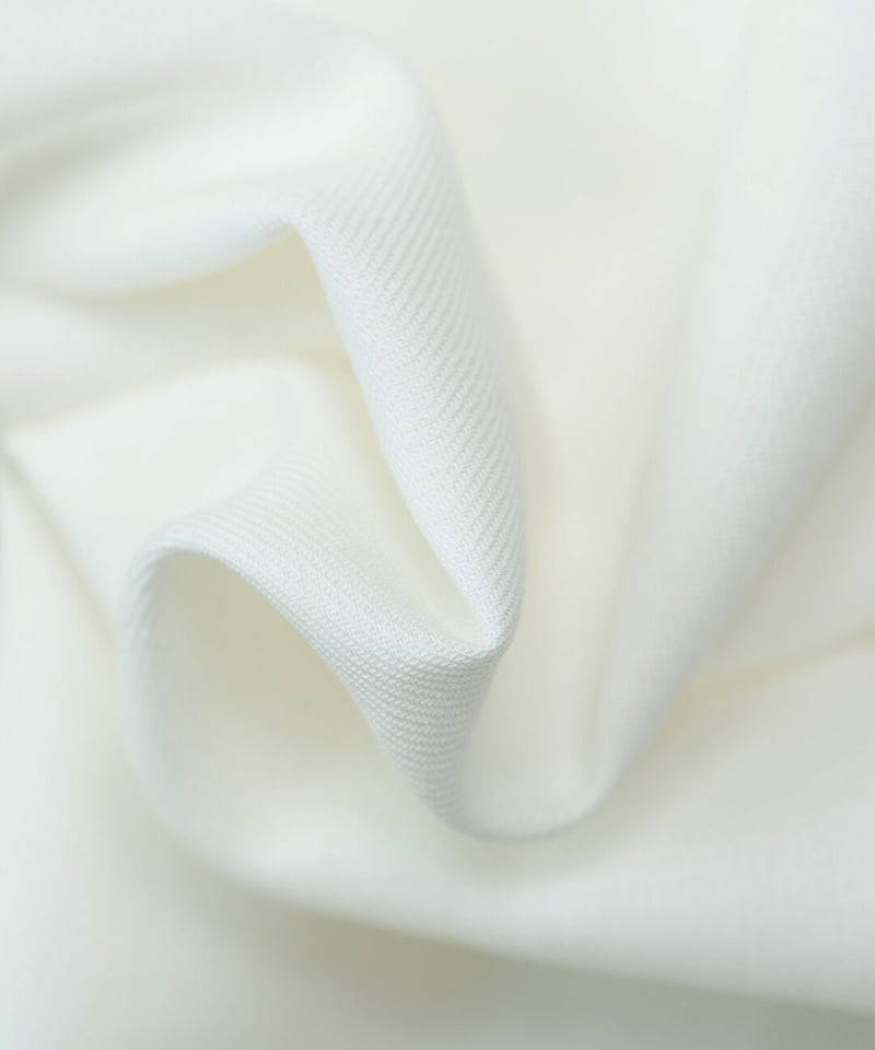 生地》綿ウールツイル・ソフト(オフ白)○SS-26001（STP） | 古橋織布