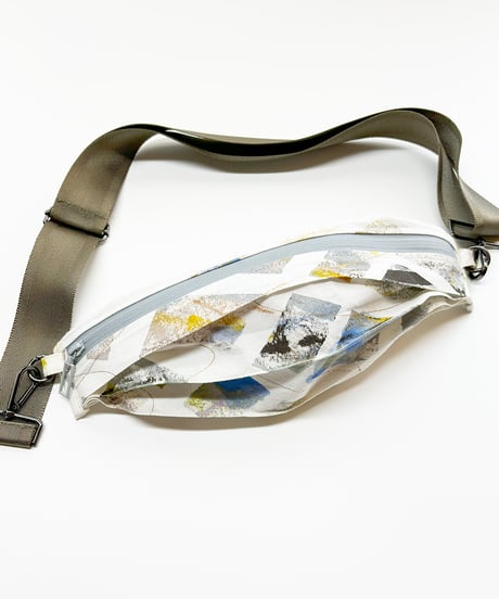 ボディバッグ \"Weave\" Dawn-夜明け（ブラック×ピンク）古橋織布 ボディバッグ Weave Dawn-夜明け（ブラック×ピンク）古橋織布