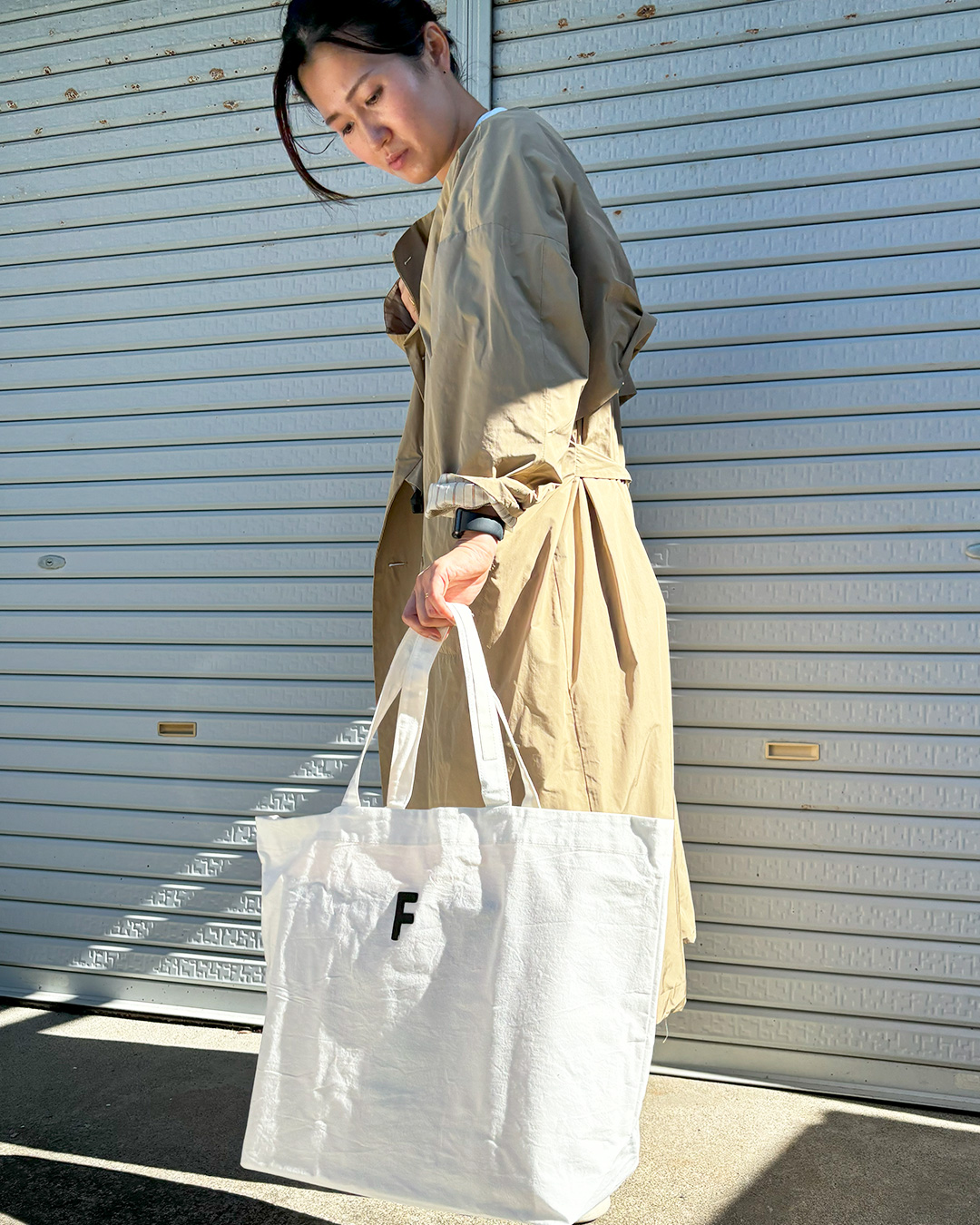 fotus フェイトスキャップ白ショップバッグ