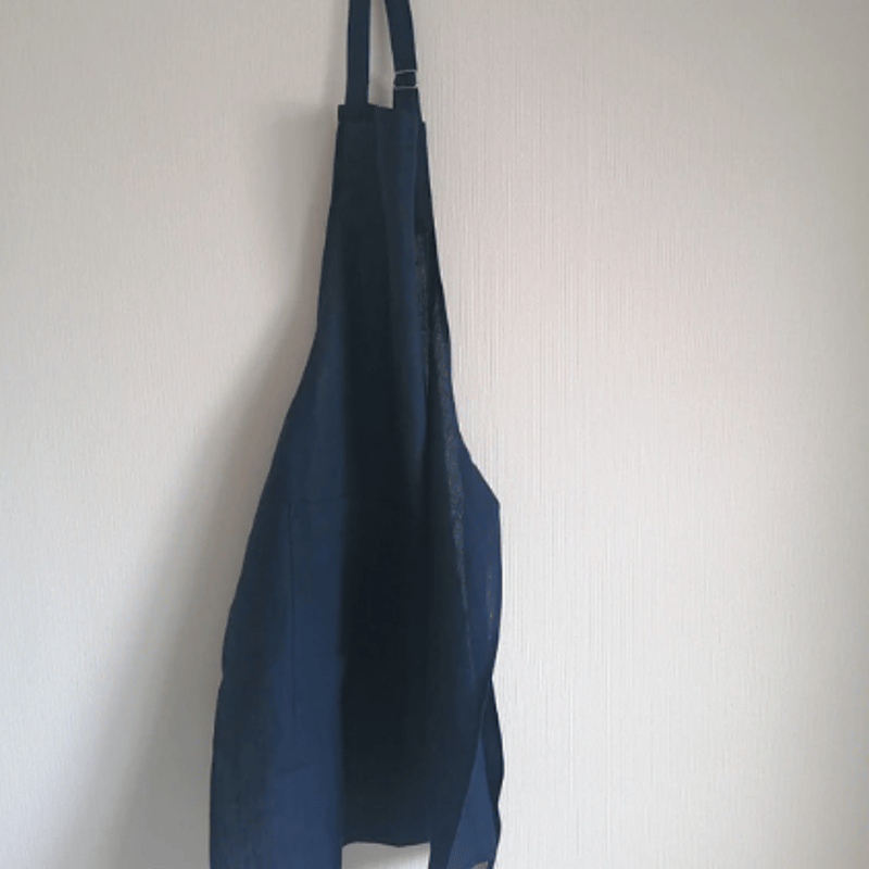 着たときのラインが美しく見える リトアニアリネンのクラシック