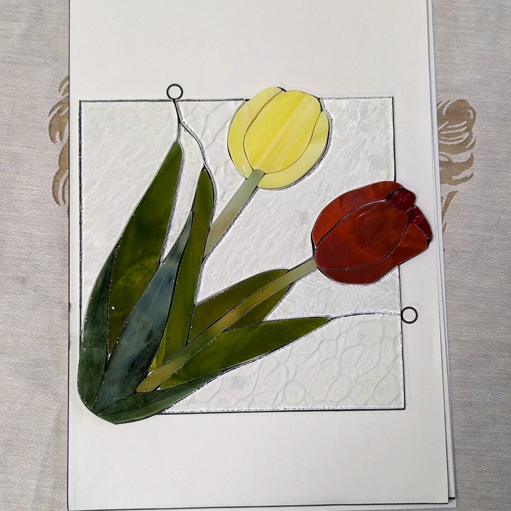 カット済みキット】チューリップのサンキャッチャー | ステンドグラス