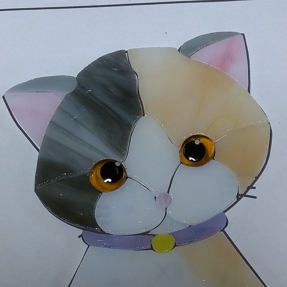3匹の猫の親子 ヴィンテージ ステンドグラス 子猫 キャット グラスマスターズ 猫のステンドグラス（三毛猫）カット済みキットの追加 / W3