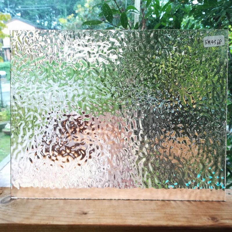 EM-4568 Bランク（20㎝×13㎝） | ステンドグラス材料販売 W3-Stained 