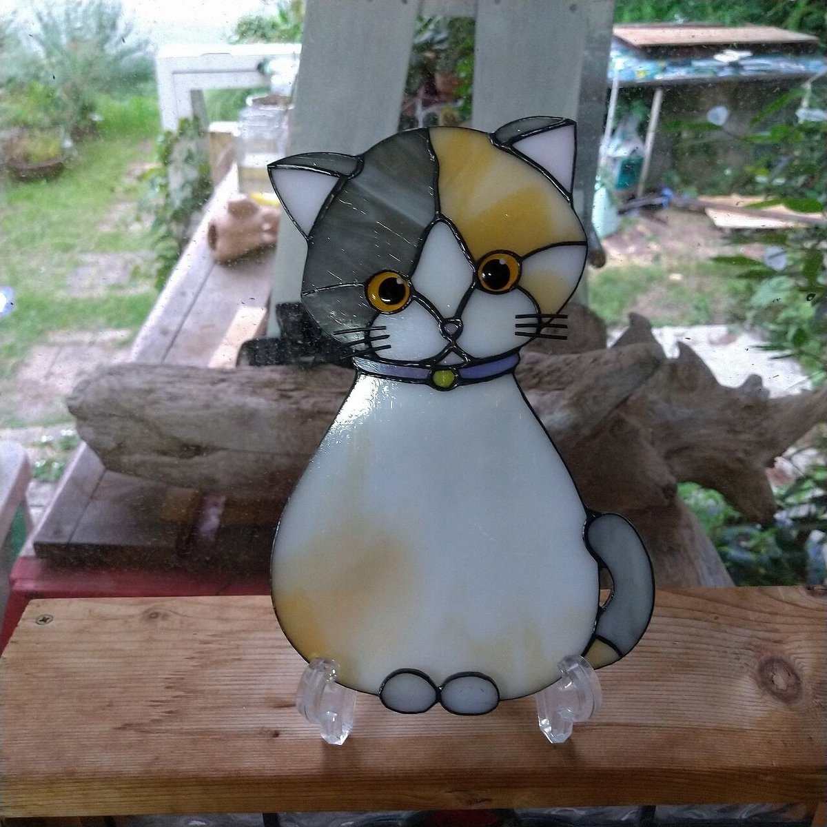 3匹の猫の親子 ヴィンテージ ステンドグラス 子猫 キャット グラスマスターズ カット済みキット】猫のステンドグラス（三毛猫） | ステンド