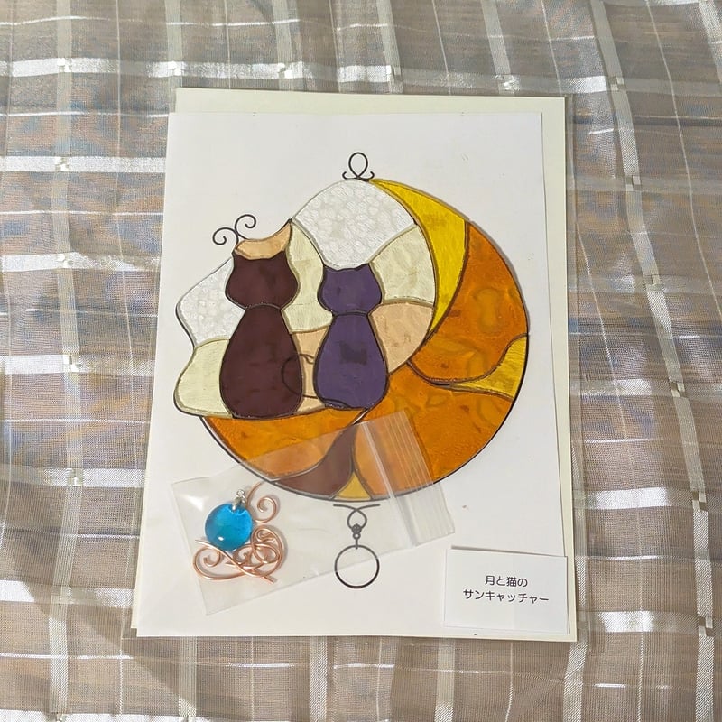 サンキャッチャー♡ハンドメイド「ペリドット♡ねこฅ•ω•ฅ」