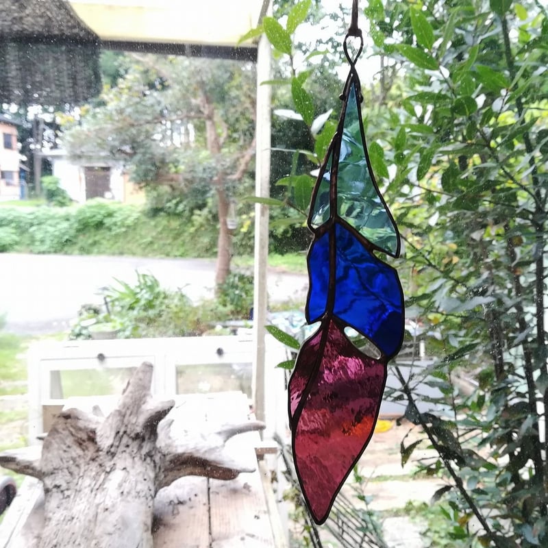 カット済みキット】羽根のステンドグラス・パープル＆ブルー＆ライト