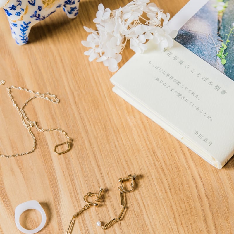 013Ab【高級感】ピアス　花　ローズ　大人可愛い　パール　淡水真珠　S925 013Aj【高級感】ピアス 花 ローズ 大人可愛い パール 淡水真珠 S925