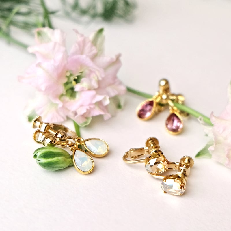 オーバルスワロピアス/イヤリング (イエロー)- Oval Swarovski